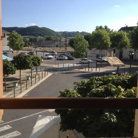 De La Gare 2*