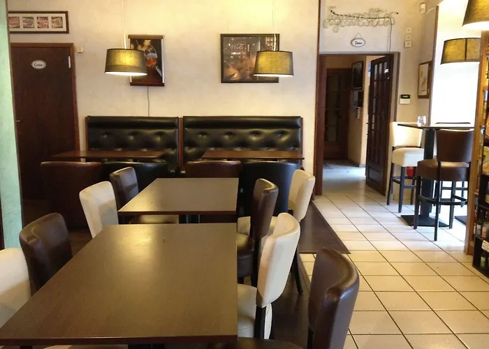 فندق De La Gare Sévérac-le-Château